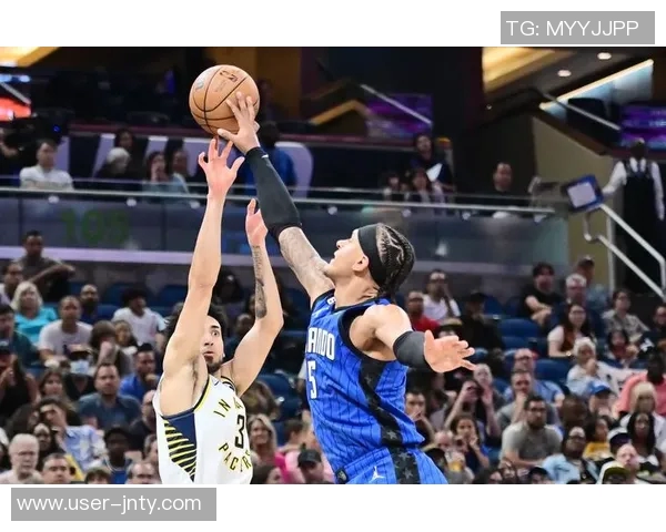 小迈克尔波特状态低迷半场仅得2分6篮板三分球全失准 小迈克尔波特状态低迷半场仅得2分6篮板三分球全失准